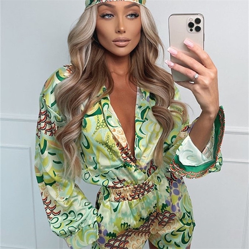 

hirigin 2pcs Beach Styles Satin Sets Women Fashion Scenery Pattern Button-down Shirts and Shorts Summer Casual Sets 220810
