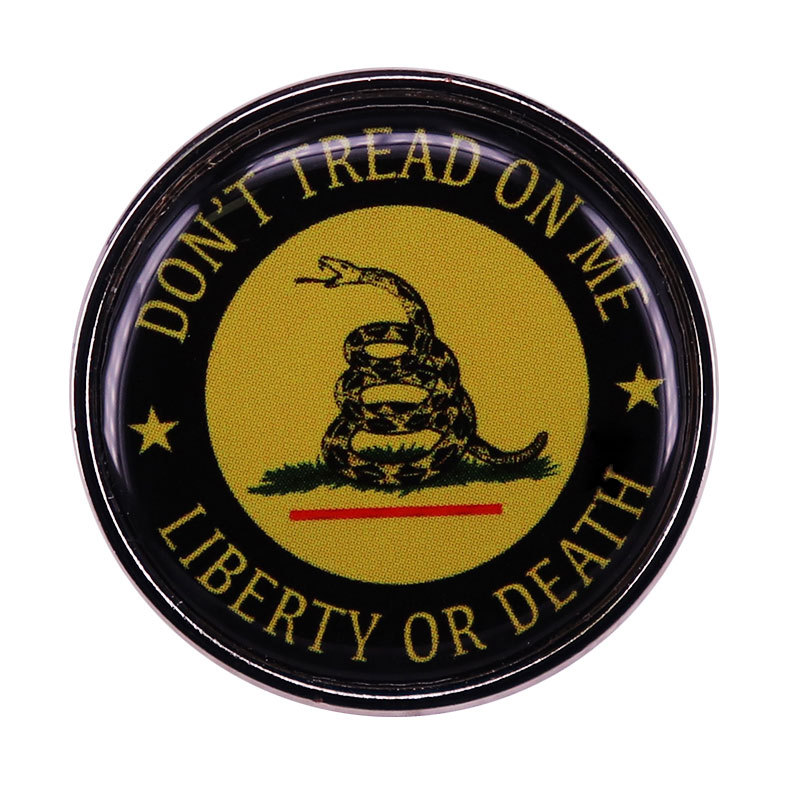 

Don't Tread On Me - Liberty Or Death Pin Brooch Gadsden-Snake Badge, As picture