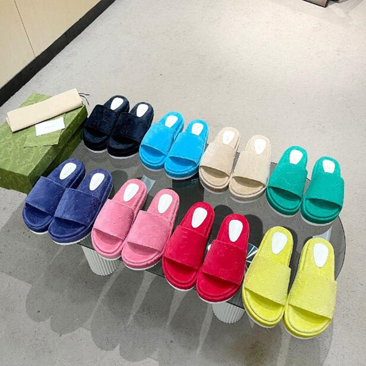 

Womens Thick Bottom Slippers Fashion Flannel Embroidered Sandal Designer Slides Slip Slipper Girls 5.5CM Covered Platform Sandals With Box Dust Bags, A1