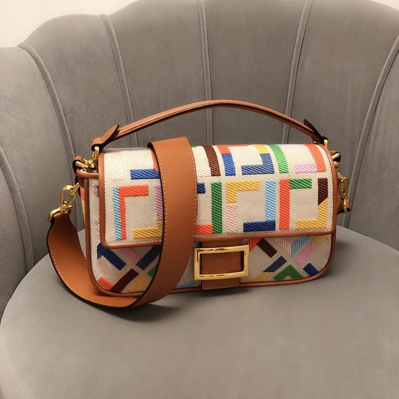 

Designer Shoulder Bags for Women Classic Crossbody Bag Luxury Fashion Woman Cross Body Purses High Quality Canvas Messenger Purse Lady Evening Handbag Retro Totes