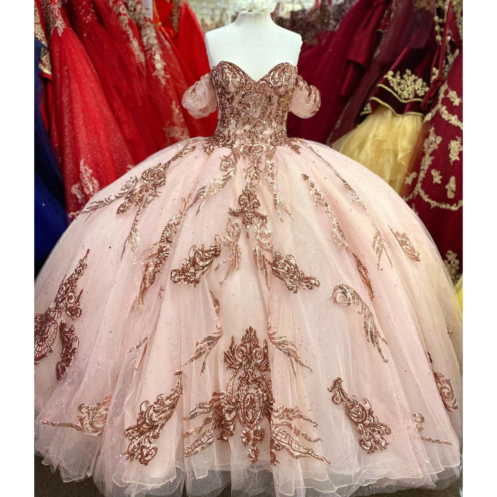 

Rose Pink Quinceanera Dresses Ball Gown Sequined Off The Shoulder Lace Appliques Sweet 16 Dress Graduation Prom Dress, Green