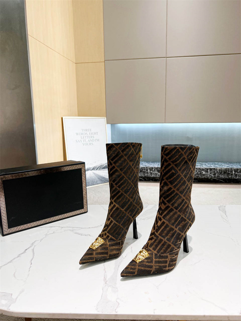 

Designer Luxury V x F Fendace Jacquard Boots Embossed Leather Ankle Boot Heel Bootie With Original box, Don´t pay it