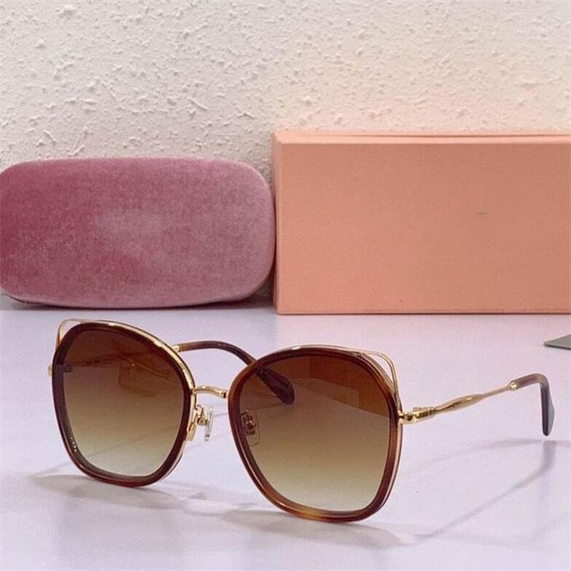 

Sunglasses Women's Metal Frame Luxury Classic Large Outdoor Travel Driving Radiation GlassesSunglassesSunglasses