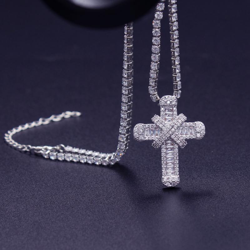 

Pendant Necklaces Classic Cubic Zirconia Cross Necklace For Men Women Fashion Gold Silver Color CZ Tennis Chain Hip Hop Gifts