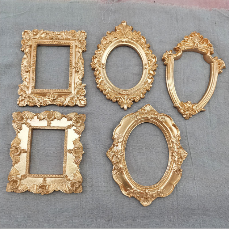 

Mirror Miniature for Dollhouse European Frame Craft Tools Baroque Style Wall Bedroom Mini Furniture Accessory for Decor 122329