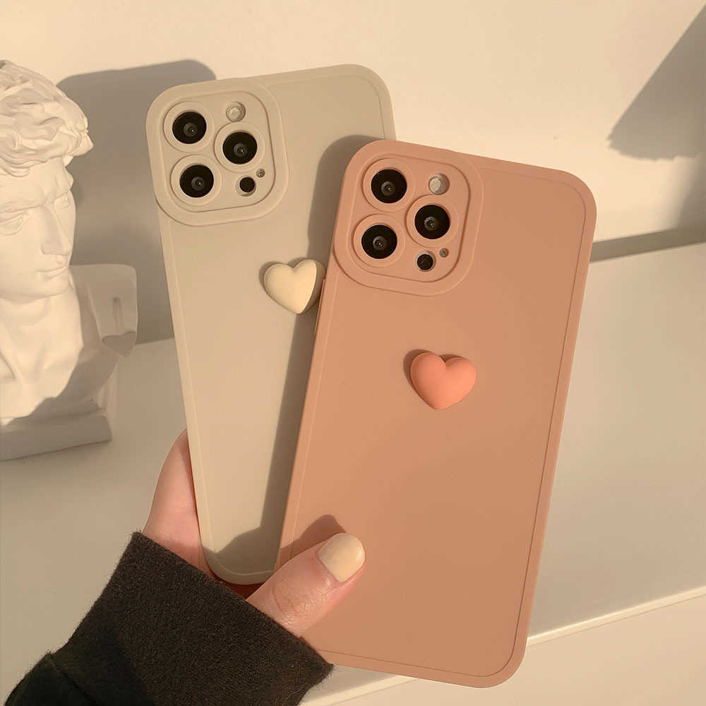 

3D Love Heart Back Cases For iPhone 13 12 Mini 11 Pro Max X XR XS 7 8 Plus SE2020 Soft Cute Silicone Phone Cover, Yellow
