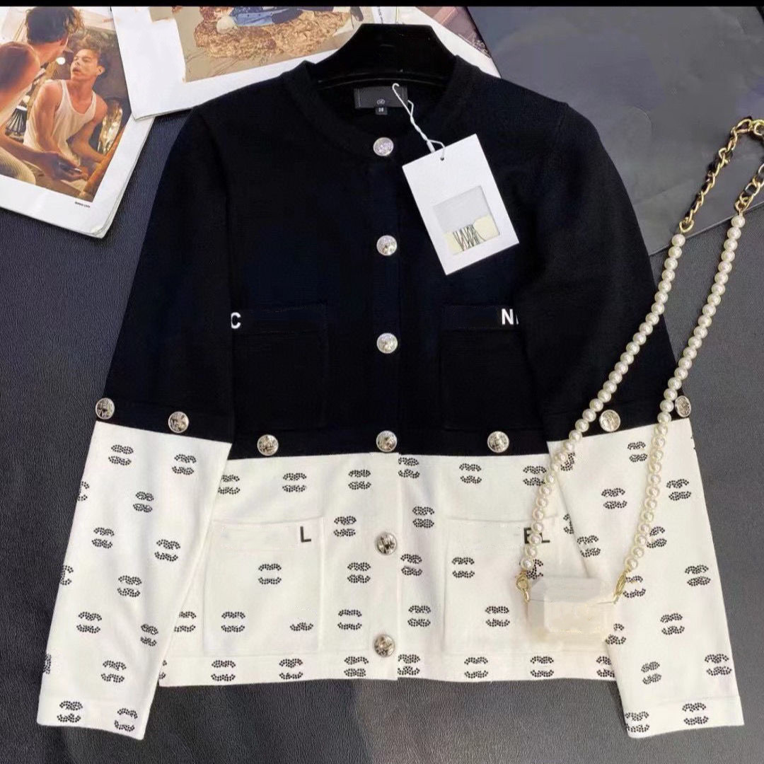 Clothes Womens T-Shirt Women Clothing Designer Top Girl Knits With drill black and white stitching knitted cardigan round neck long sleeve single br