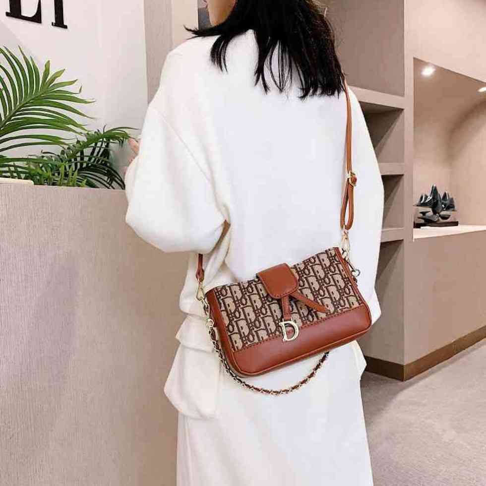 79% de réduction sur les meilleurs sacs de luxe des créateurs Automne et hiver Nouveau messager Chaîne portable Single Trend Cuir Femelle