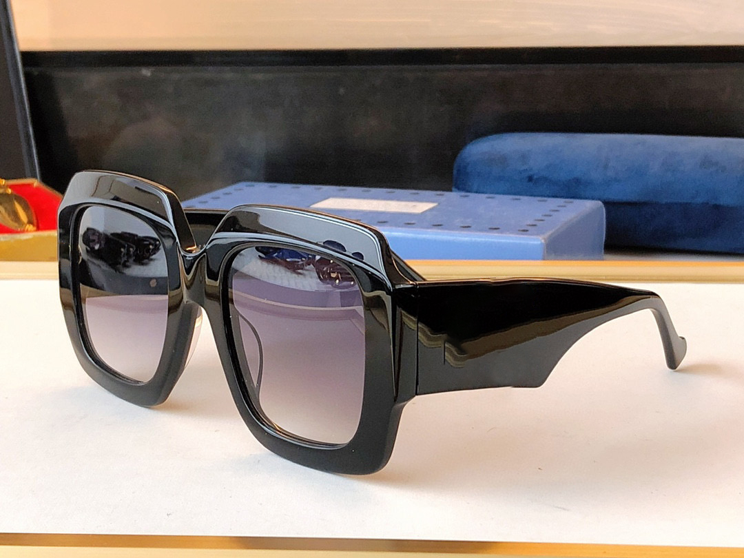 

Womens Sunglasses For Women Men Sun Glasses Mens 1127 Fashion Style Protects Eyes Random Box