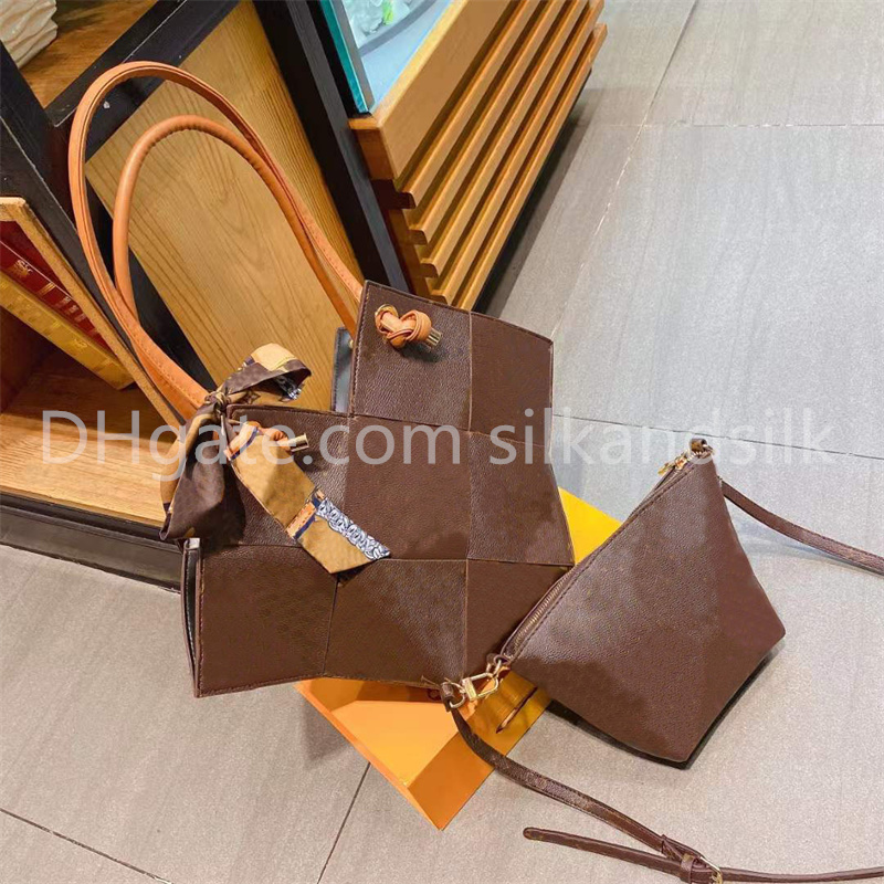 

Designer Tote Bag Flower Basket Purse Large Vintage Handbag Letter Printed One Shoulder Messenger Bag Luxury High Quality 2-in-1 Composite Bags Silk Scarf, Brown