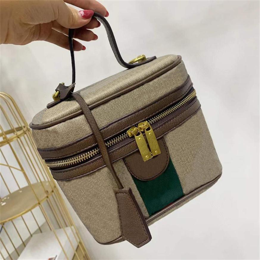 

Luxury Designer Cosmetic Case Women's Cross-body Messenger Bag 2022 New Lunch BoxBag Simple lipstick powder Portable Box Stor219M, Brown
