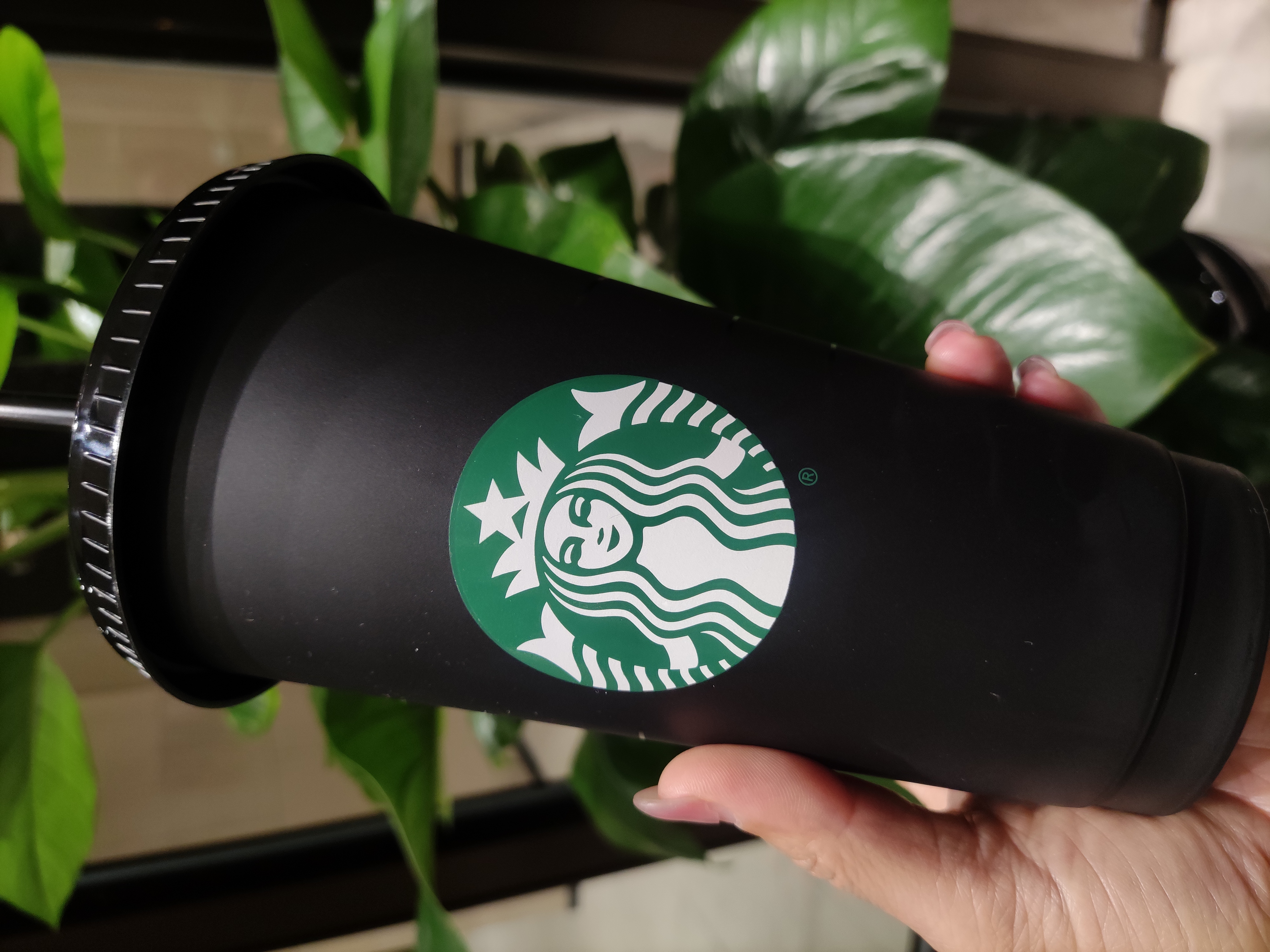 

Black Mermaid starbucks Mugs 24oz 710ml plastic reusable sippy cup with transparent cylinder lid for drinking, Multi-color