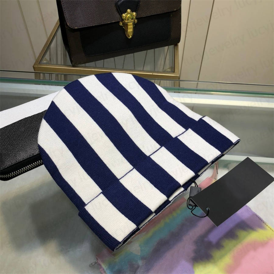 

2022 Classic Winter Scarf and Hat High-end Cashmere Scarves Design for Fine Gentleman Multiple Colors Top Quality