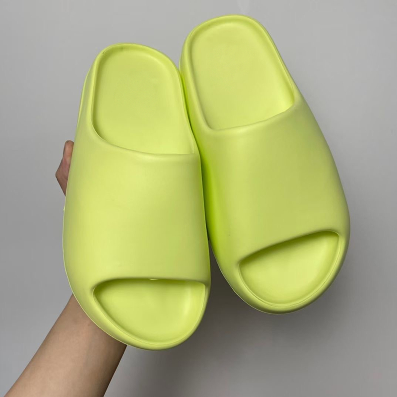 

2022 famous brand shoes fashion lime green slippers retro trend basketball outdoor sports training running sneakers GX6138 without original box, Light yellow