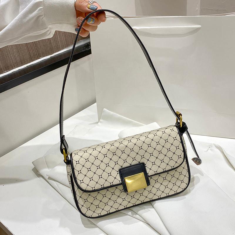 

Evening Bags Vintage PU Leather Underarm For Women 2022 Fashion Shoulder Handbags And Purses Elegant Lady Beige Clutch Bag Small, Beige shoulder bag