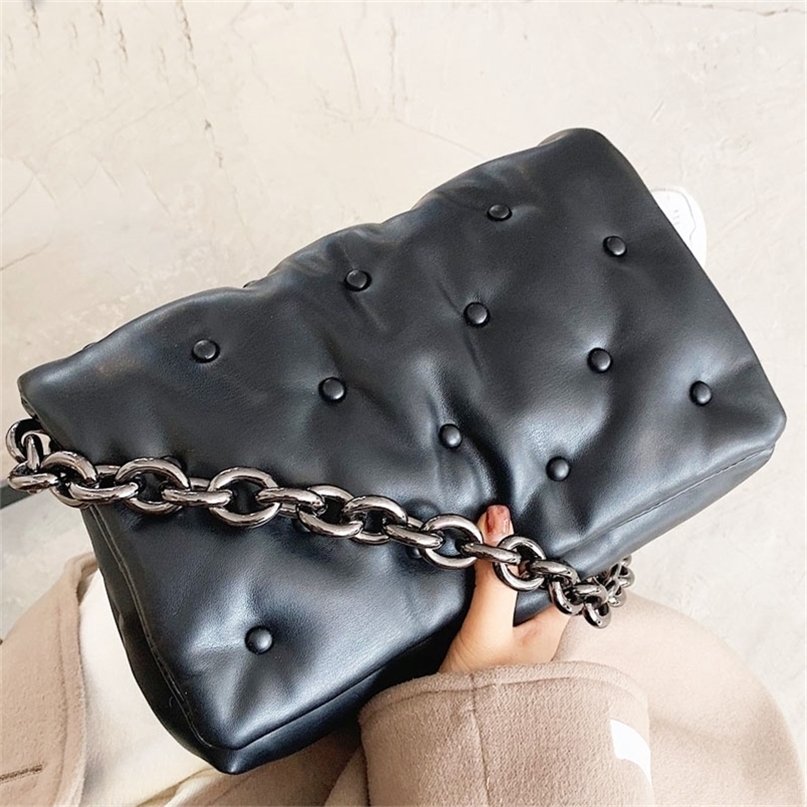 

Branded Women s Shoulder Bags Denim Quality Thick Metal Chain Purses And Handbag Women Clutch Ladies Hobo Bag 220527, Leather shoulder bag