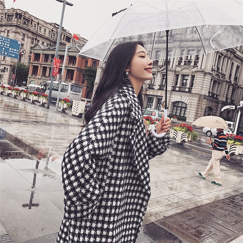 

Women Woolen Coat Female Long Houndstooth Office Ladies Cloak Plus Size M4XL Plaid Winter Vintage Thicken Loose Lapel Jacket L220812, Black white
