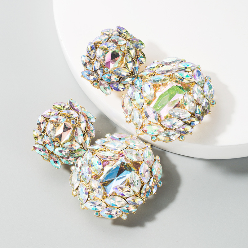 

Fashion female earrings exaggerated alloy geometric personality glass diamond earrings Valentine's Day CX220402