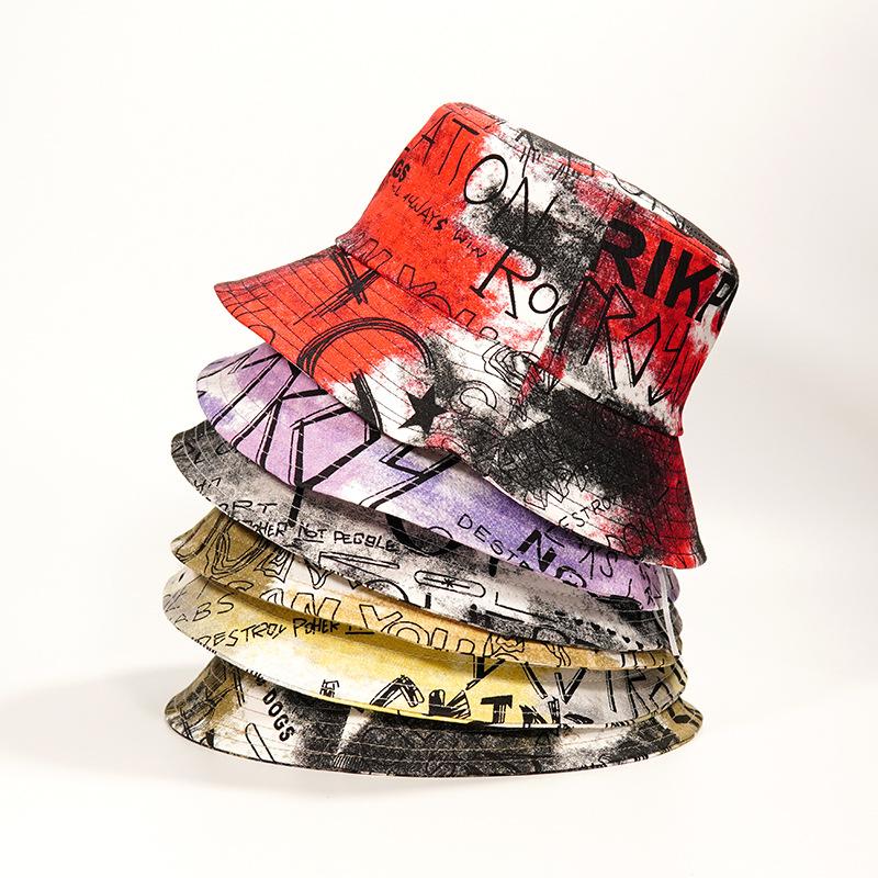 

Berets Fashion Retro Letter Print Graffiti Bucket Hat Women Men Tie-dye Spring Summer Panama Caps Outdoor Sunhat Fisherman CapBerets, Red