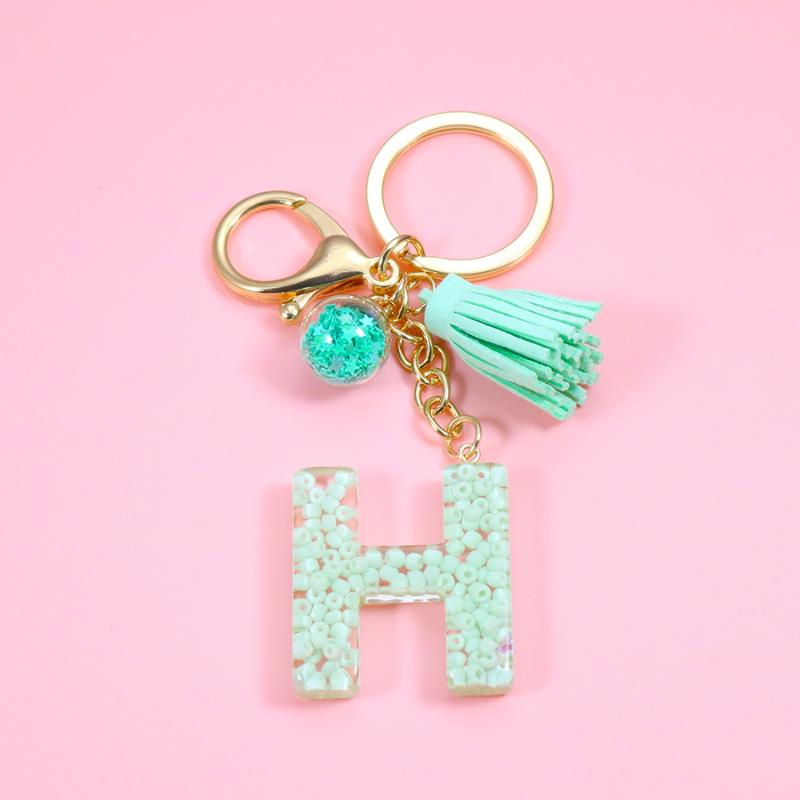 

Keychains Fashion Green Bead For Keys Women Jewelry A-Z Letters Initial Acrylic Cute Handbag Pendant Keychain AccessoriesKeychains