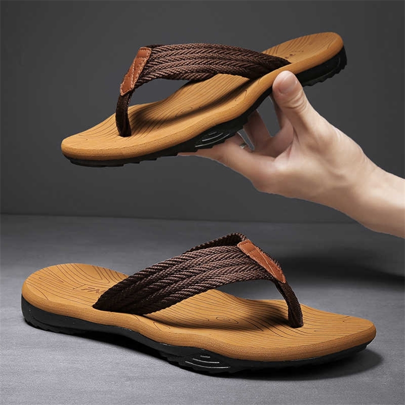 

Men Flip Flops Summer Breathable Male Beach Sandals NonSlip Soft Webbing Slippers Fashion Slides Outdoor Casual Shoes Big Size 210721, Black red