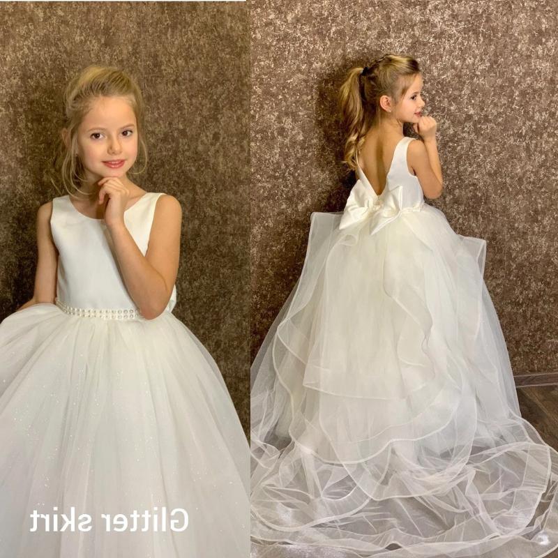 

Girl's Dresses Gillter Tulle Flower Girl Dress With Bow Tiered Long Train Pearl Sash Wedding Gown Tutu First Communion Party Ivory, White