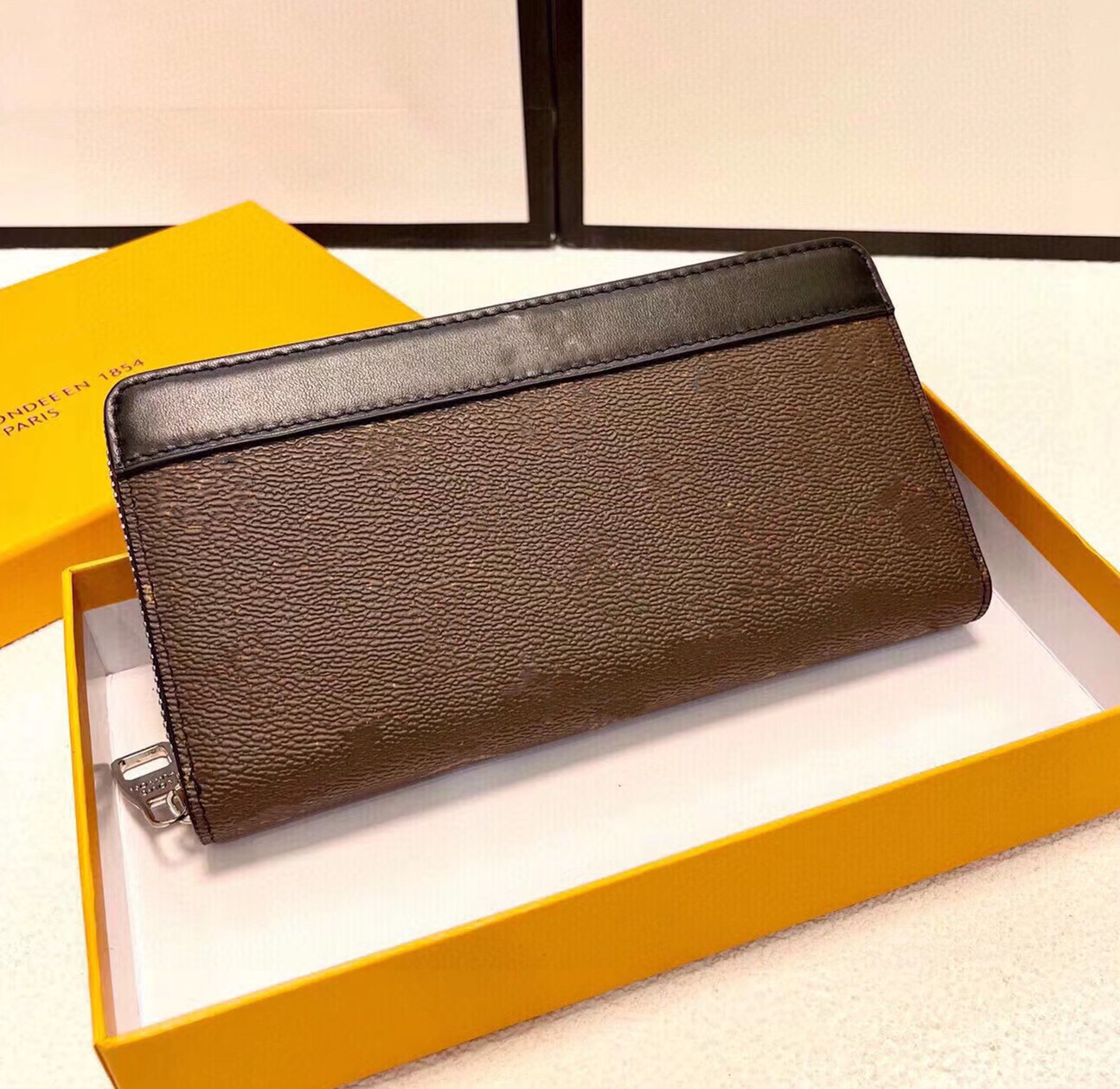 

Brand Men Wallets Brown Women Purse High Quality 21X11cm Large Genuine Leather Luxury Flower Fashion Clutch Bag Long Coin Purses Multi-card Slot Card Case Holder, Bubble bag