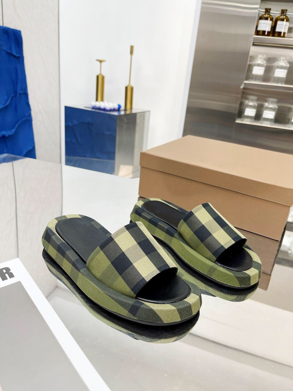 

Woman summer Luxury sandal slippers satin Suede Mule slide slipper Buckle Slingback Pointed Toe Pumps Stiletto heeled 0601, 03