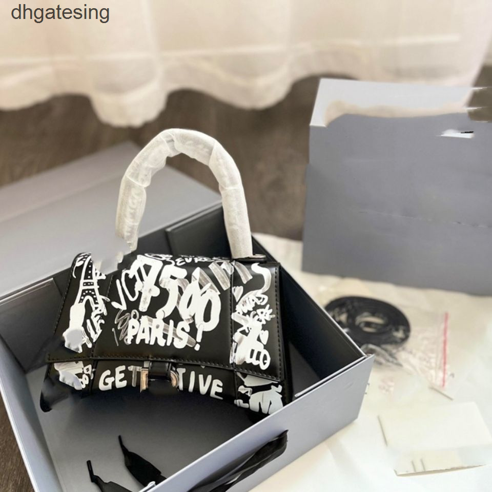 

Hourglass Brand Shoulder Italy Bag Women Balenciga Bags Men 2022 Designer Graffi 19cm Handbags b Letters, 19m