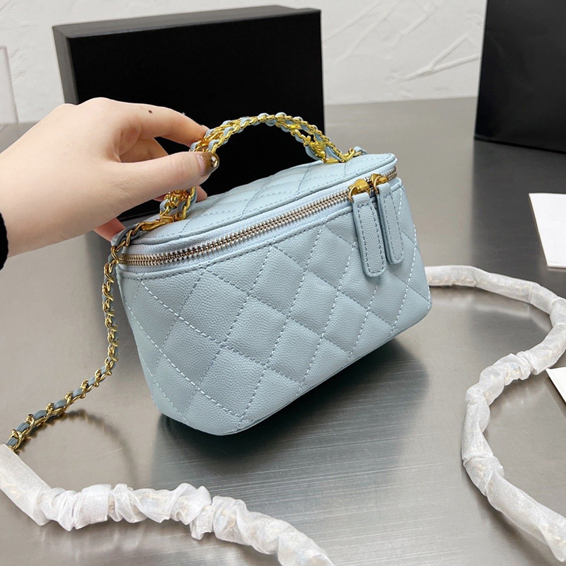 

2022Ss Calfskin Top Handle Tites Quilted Box Bags With Mirror Vanity Cosmetic Case Large Capacity Outdoor Sacoche Genuine Leather Luxury Designer Handbags 19CM