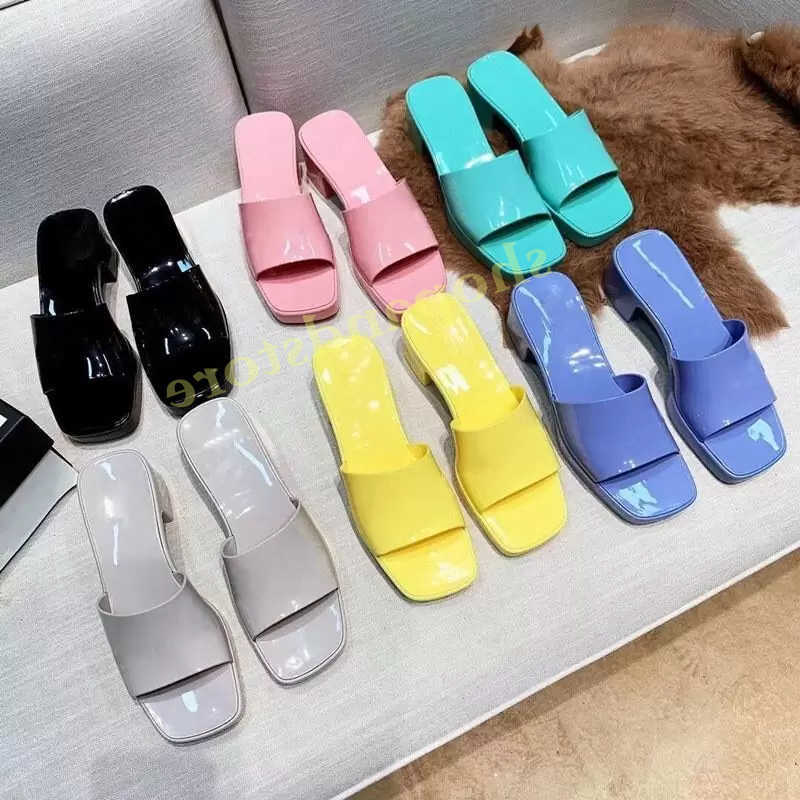 

2022 Brand Woman Slipper Top Quality Designer Lady Sandals Summer Fashion Jelly Slide High Heel Slippers Luxury Casual Shoes Womens Leather Slip-on Grey Adhesive, Yellow