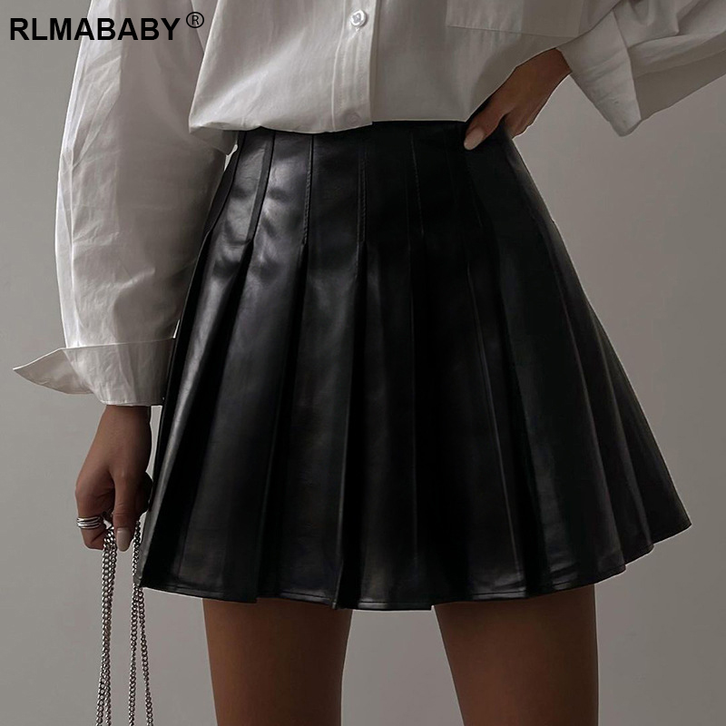 

Fashion Women All-Matched Bright PU Leather Short Pleated Skirts Autmn Winter Sexy Sweet High Waist Black Mini Skirts Bottom