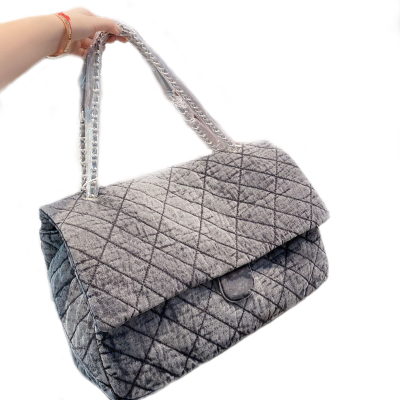 

New Luxury Flip Cover Woman Shoulder Bag Wallet Designer Womans High Quality Denim Canvas Purse Handbag Crossbody Bag quilted Women Plating Chain Tote Bags, Black 3 31cm