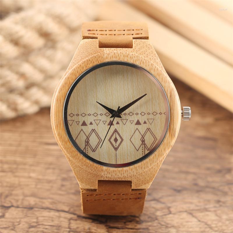 

Wristwatches Bamboo Wooden Men's Watches Leather Band Quartz Wrist Watch Men Creative Compass Pattern Fashion Casual Male Clock Gift