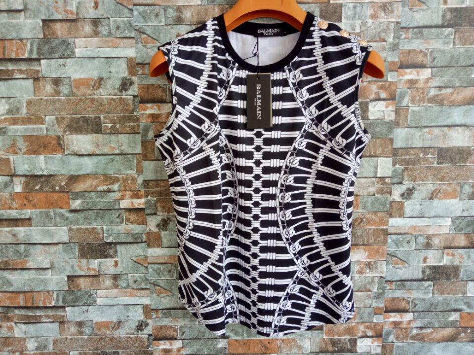 

Women' T-Shirt designer Spring and summer new balman digital printing chain pattern shoulder gold button sleeveless T-shirt for women HBC7, 2# packing bag