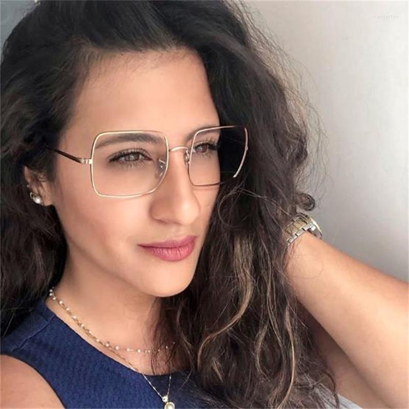 

Fashion Sunglasses Frames Metal Red Square Glasses Frame Spectacles Clear Lens Non Prescription Vintage Eyewear Women MenFashion Seae22