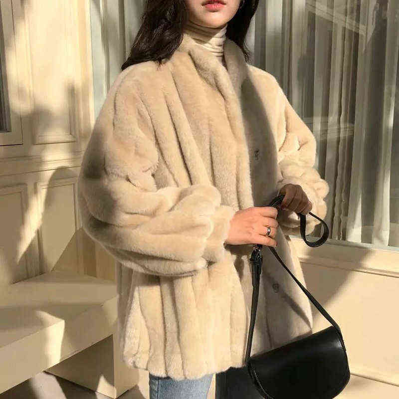

Winter New Solid Faux Fur Women Coat Turtleneck Thicken Warm Lantern Sleeved Lady Fashion Outwear Jackets Top Quality T220810, Beige