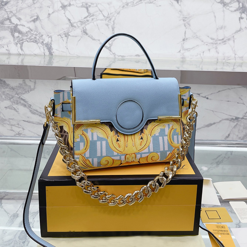 

Catwalk Designer Bags Ladies Luxury High Quality Classic Women Chain Bag Large Capacity Casual All-match Fashion Trend Urban Woman Handbags, This item is not for sale