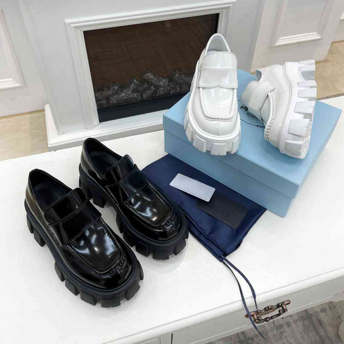 

2022 Designer Monolith Shoes Rubber Platform Sneakers Soft Cowhide Loafers Black Shiny Leather Slipper Chunky Round Head Sneaker Thick Bottom Shoe, Color 13