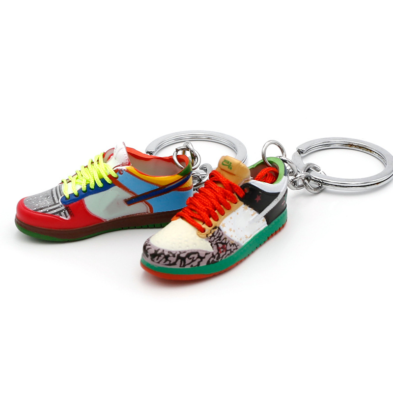 

47 Option Designer Sneaker Keychains Trendy PVC Sport Shoes Key Chain Cute Mini Shoes Keychain Bag Pendant Popular Accessories