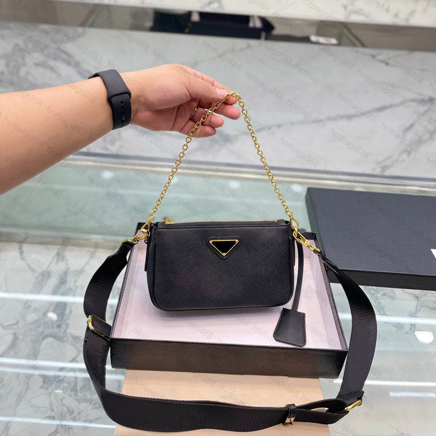 

2022 Designer Bags Leather Hobo for Women Shoulder Bag for Womens Chest Pack Lady Tote Chains Handbags Purse Messenger Handbag Nylon With Strap, Light blue