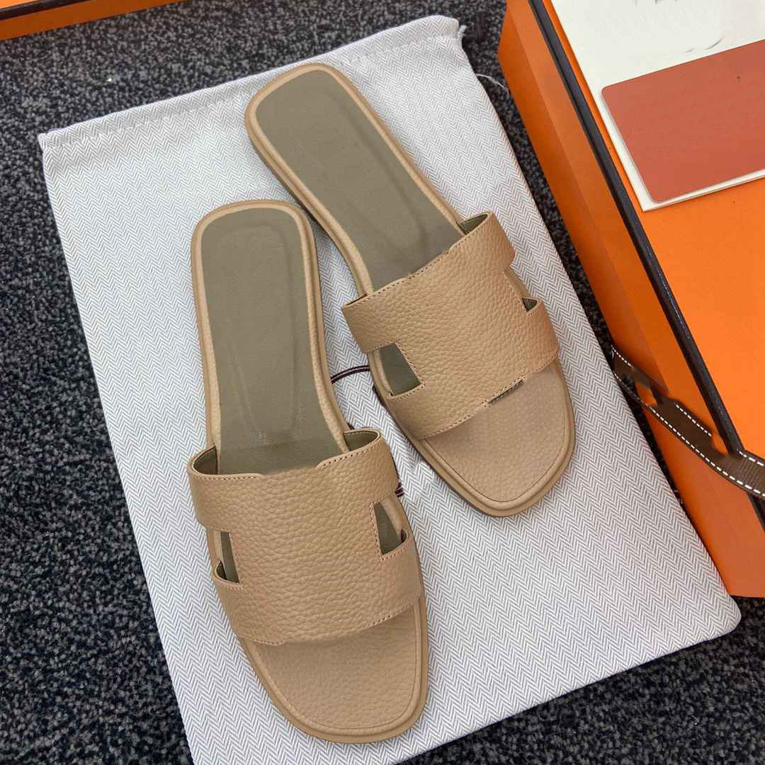 

High Quality Beach shoes Designer Herme Outdoor Sports Slippers Men Women Coach Sandals Breathable Multiple Colors hdfgrg