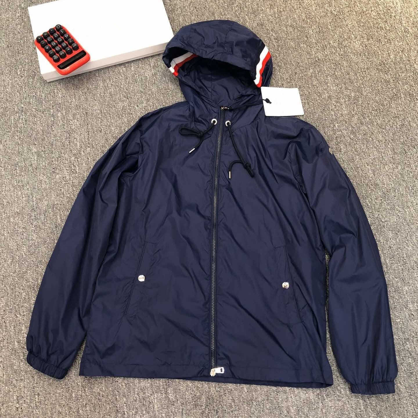 

France Men's Jackets Monclair Mens Luxury down jacket Knitted women Parkas Panel Casual coats jackets Designers Men Clothing QQMB, Blue