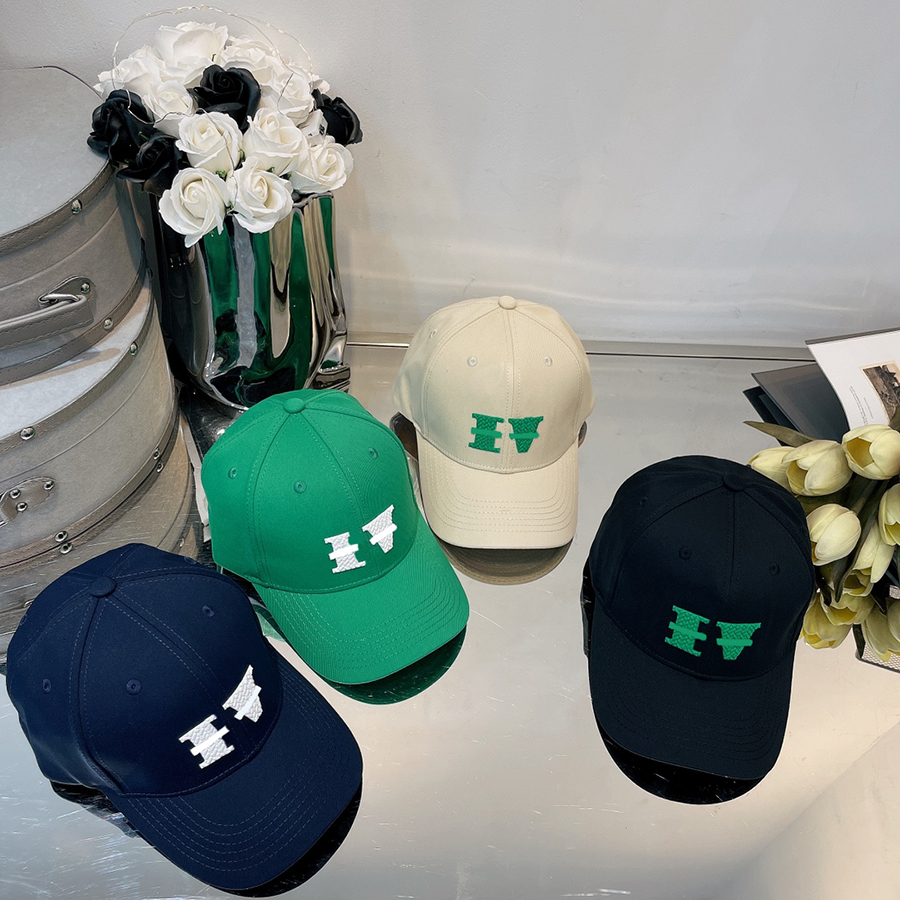 Designer Letter Ball Caps Casual Dome Hats for Man Woman 4 Color Adjustable Cap Top Quality