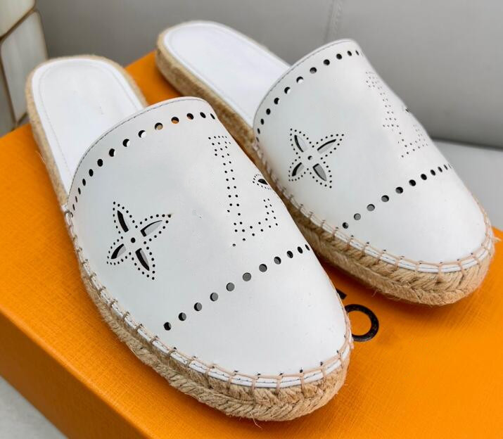 

Classic Soft grain calf leather resistant Slippers Hemp rope braided sole and rubber outsole fisherman canvas Sandals, Beige