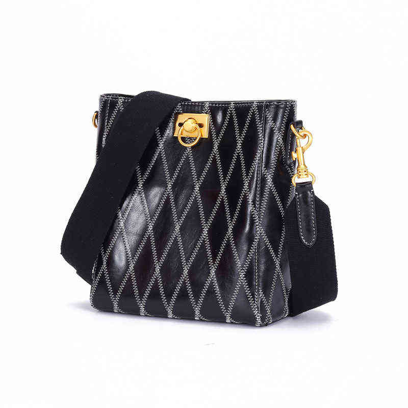 

Woman Korean Minority Design Bucket Fashion Single Shoulder Messenger Handbag Small Women's Bag 220615, Classic black