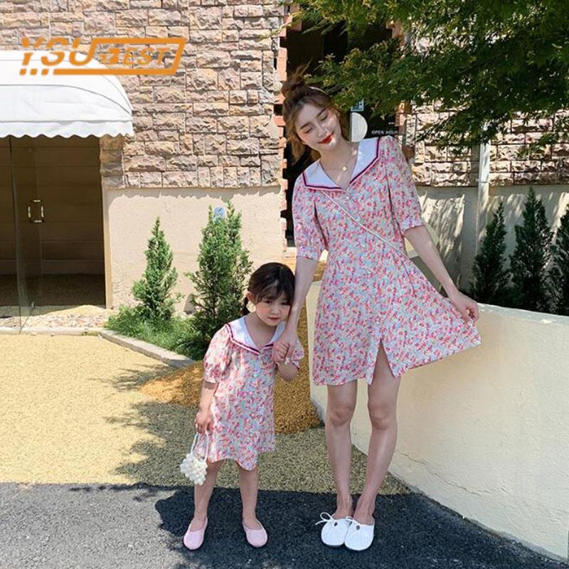 

Family Matching Outfits Fashion Mother And Daughter Short Sleeve Printing Dress Clothes Summer Clothing DressFamily, 2030100 beige