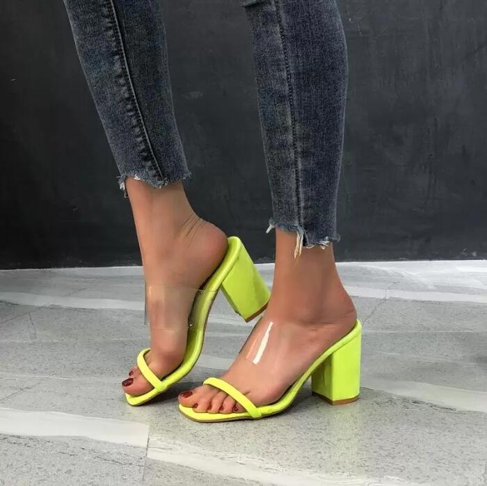 

2022Summer Women's High-heeled Sandals New Transparent Large Thick Heel Women's Slippers Fashion Casual Shoes