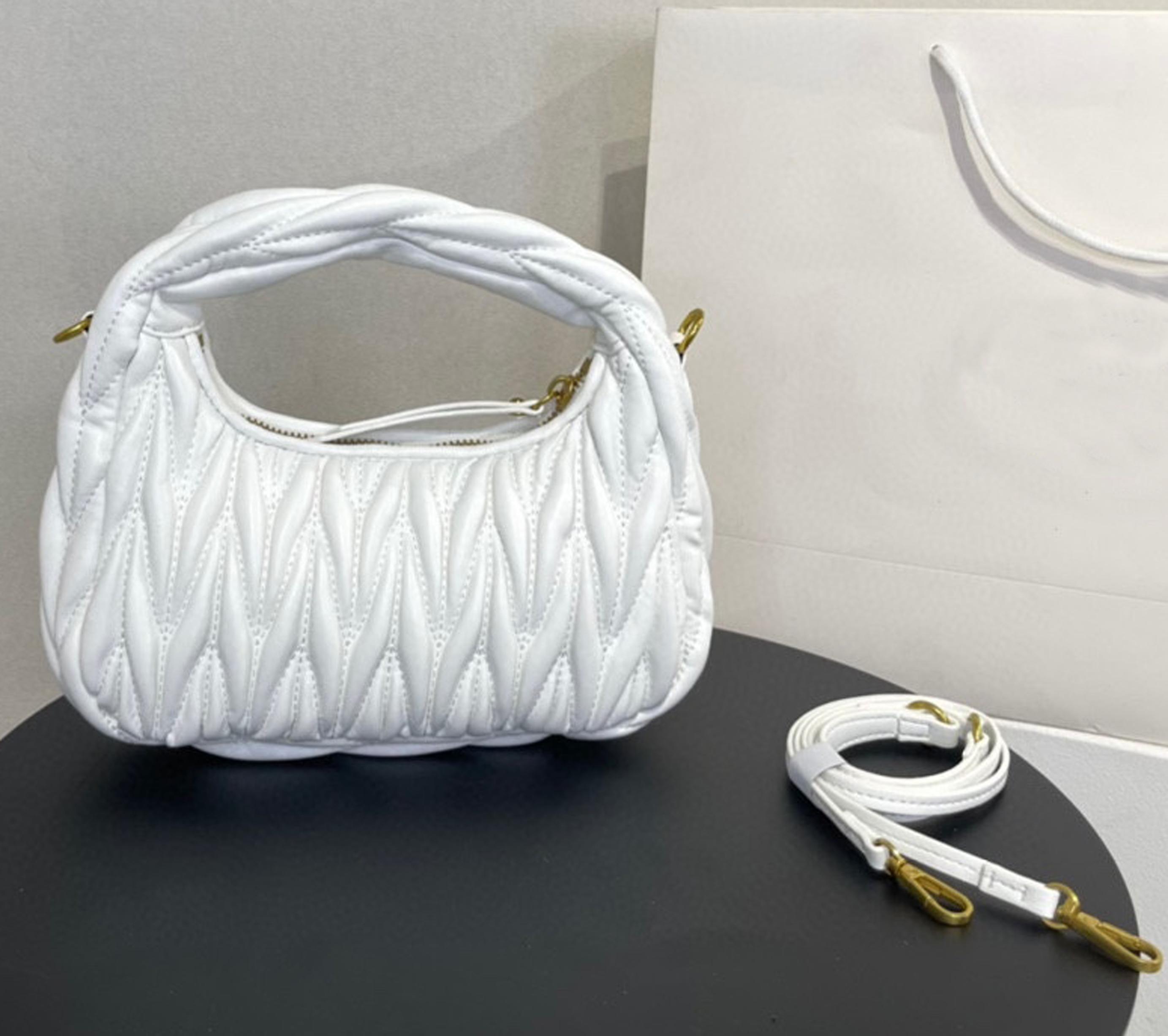 

Women's miu bag bag Shoulder Iconic Designer Wander two miu Matelasse Nappa Hobo Gold Hardware Metal Lettering Hasp Baguette Front Zip Cotton A5016 NCHF
