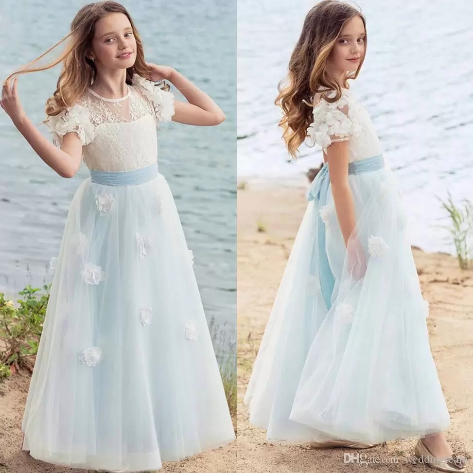 

New Lace A Line Flower Girl Dresses For Weddings With Short Sleeve Little Girls Pageant Dress Appliques Tulle Floor Length Communion Gowns, White